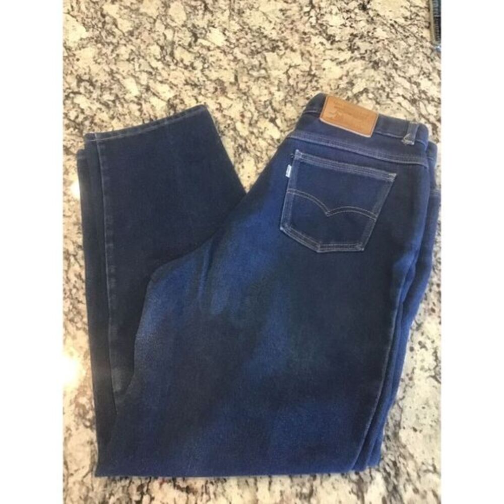 Vintage Levi's 573 White Tab Made In‎ USA Size 32x30 Tapered Legs Leather Patch